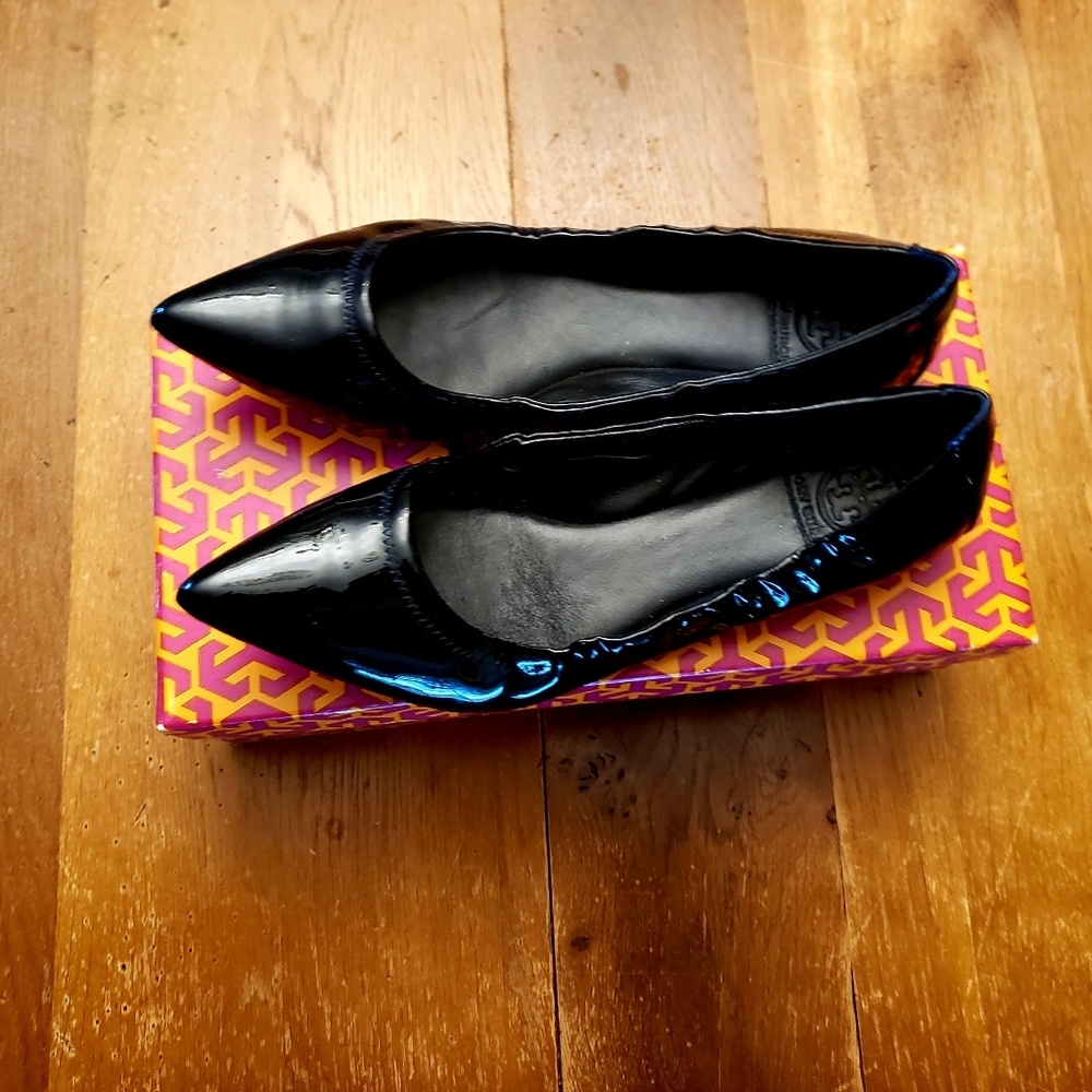 Tory Burch flats